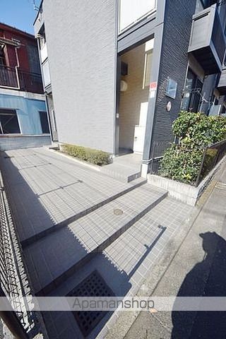 レオパレスマルベリー Kの玄関写真