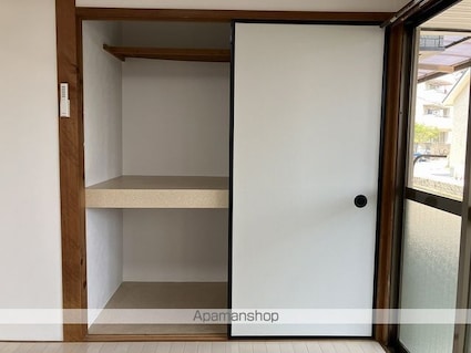 ＦＫマンション[2K/30.52m2]の収納