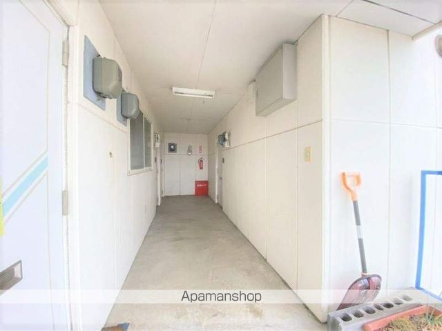 ファースト富岡の玄関写真