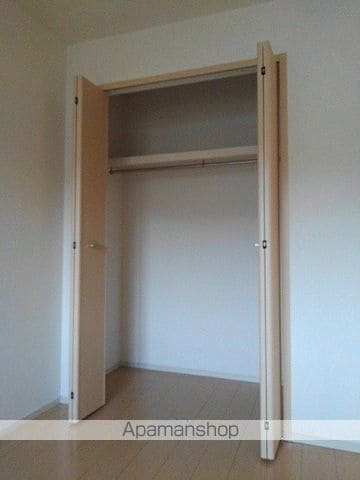 ラピスラズリIIIの内装写真