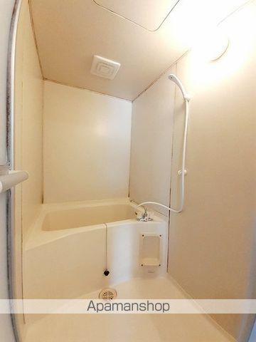 ロイヤル小林の内装写真