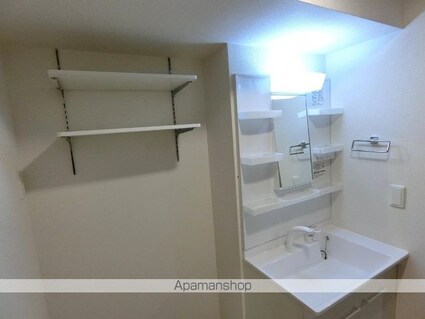 ＤーＲＯＯＭ荒井１丁目[2LDK/51.12m2]の洗面所