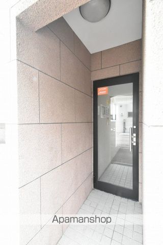 メリディアンの玄関写真
