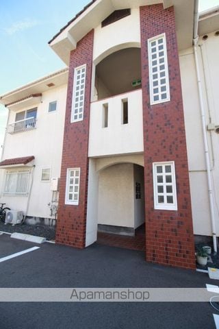 グリーンパークの玄関写真