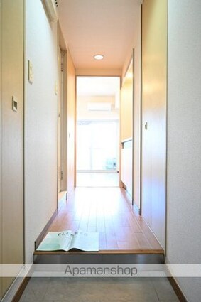 東京都墨田区立花３丁目[1R/18.9m2]の玄関2