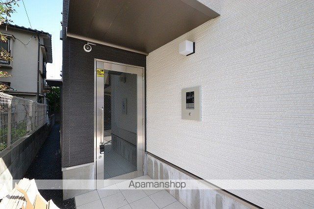 月光南観音参番館の玄関写真