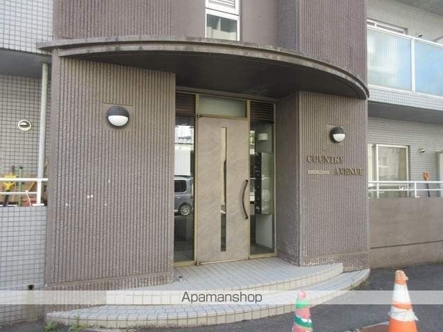 カントリーアヴェニューの玄関写真
