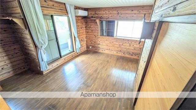 草薙戸建の内装写真