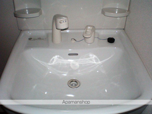 LOVAGEの内装写真