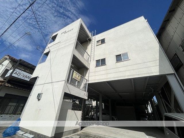 たくみマンションの外観写真
