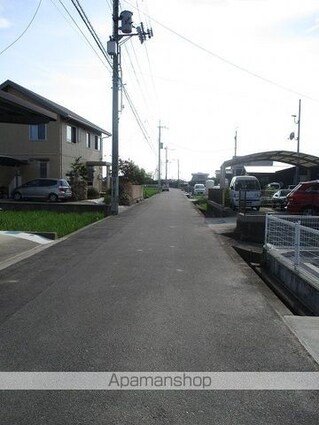 愛媛県新居浜市高田２丁目[2DK/45.93m2]の周辺2