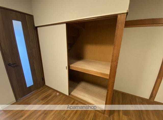東成区大今里戸建ての内装写真