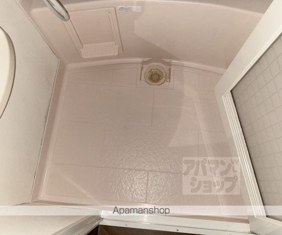 パインフィールド山科の内装写真