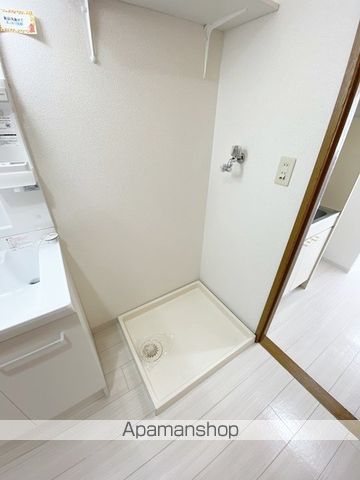 プランドール内山下の内装写真