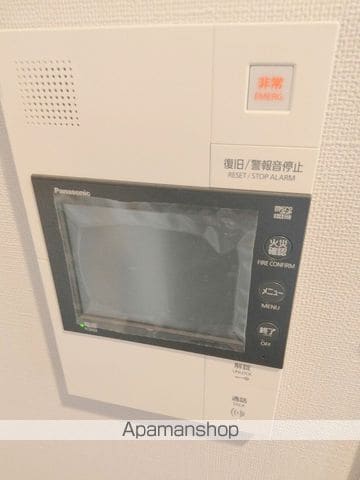LAURELTOWER堺筋本町の内装写真