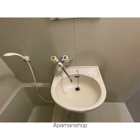 フロンティアIC棟の内装写真