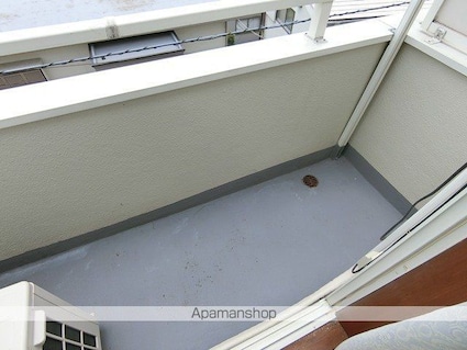 西国分寺サンハウスⅢ[1R/14.85m2]のバルコニー