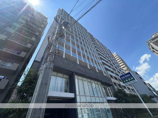 フレール江坂RESIDENTIALの外観写真