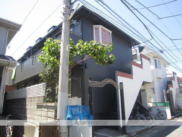 ロイヤル鴨宮の外観写真