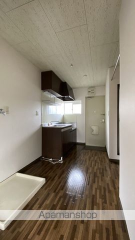 S.T.VILLA TSUSHIMA Bの内装写真