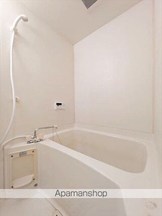 グラン・クール　Ａ[2LDK/61.98m2]のバス