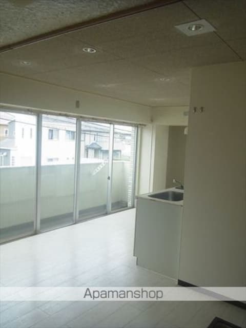 和歌山県和歌山市湊[1R/35m2]のリビング・居間