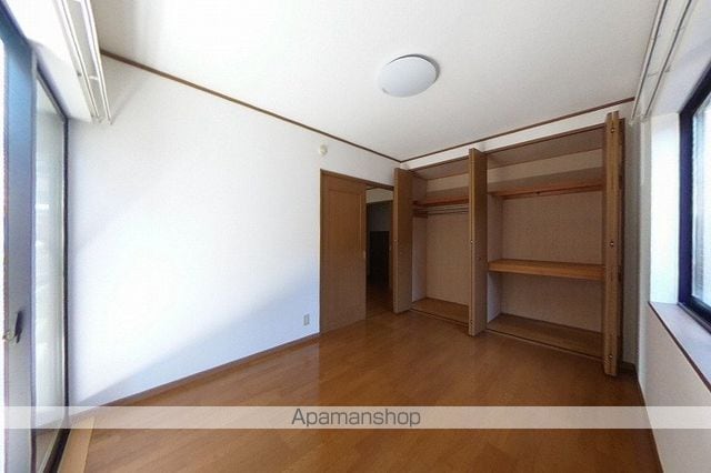 デュープレックス青山の内装写真