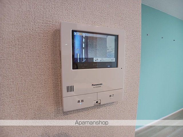 コージーハウス ファミリアEの内装写真