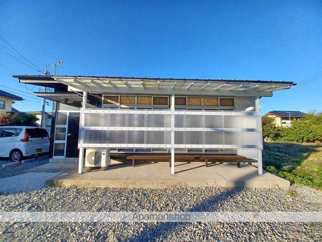 土屋アパートの外観写真