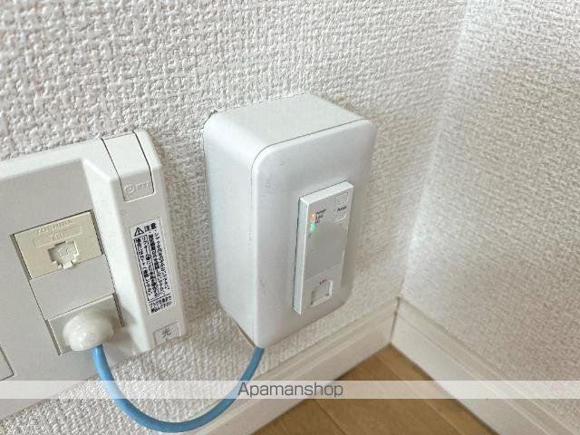 コンフォール雁宿の内装写真