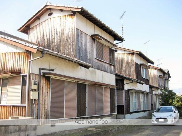 予讃線 伊予小松駅 徒歩8分 2階建 築43年の外観写真