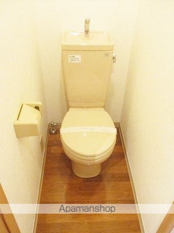 ヨコハマKYTビルディングの内装写真