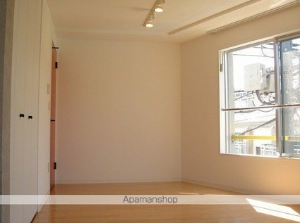 ＺＥＳＴＹ東新宿[1R/37.6m2]のリビング・居間