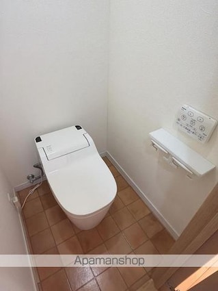 グランフォーレ三条[1LDK/49.5m2]のトイレ