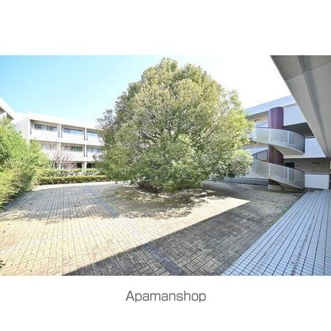 クレセントコート川崎の外観写真