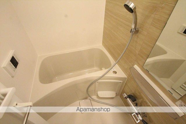 コンフォリア江坂の内装写真