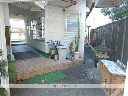 コーポラス阿波[1R/24.72m2]の外観4