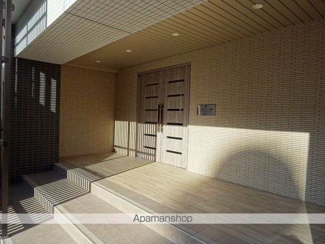 シェルグランデ原町の玄関写真