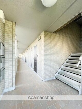 Ｐｕｒｅ　Ｃｏｕｒｔ[1LDK/40.07m2]のエントランス2