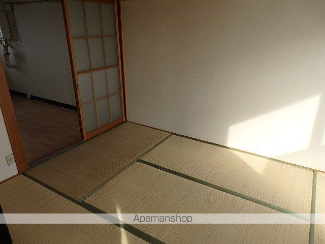 高橋荘の内装写真