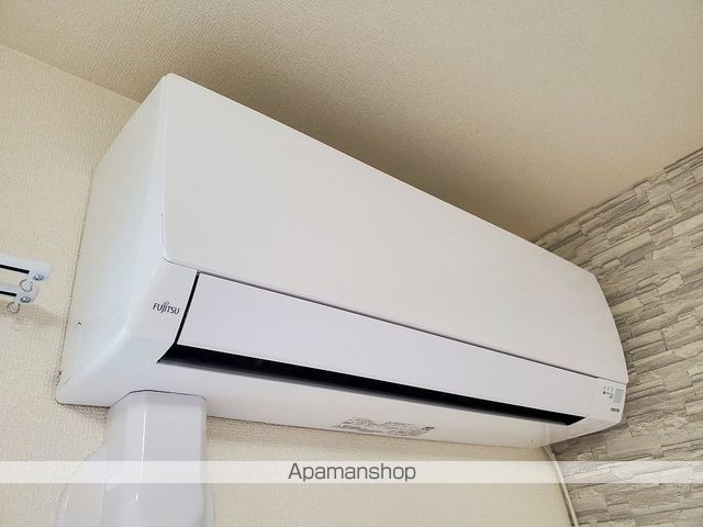 SUN HILLS三組の内装写真