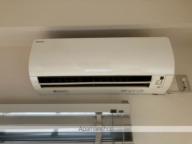 リバティ丸之内の内装写真