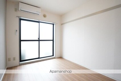 ワールドパレス永福町[1R/16.56m2]のリビング・居間1