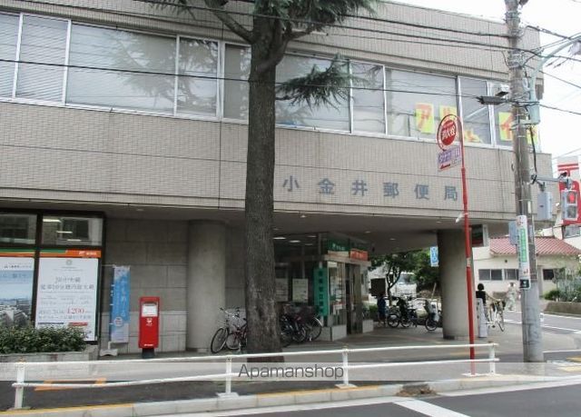 リブリ・エルカーサの周辺写真