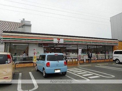 ドウェル　ナルシサス[1LDK/50.01m2]の周辺2