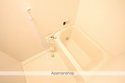Ａｐｒｉｃｏｔ　Ｈｏｕｓｅ　Ａ・Ｂ[2DK/57.96m2]のバス