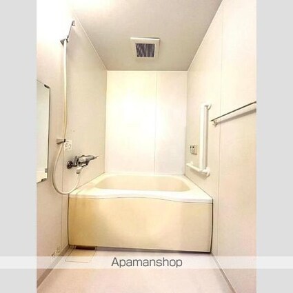 フォレストスクエア　シバタ[2LDK/56.76m2]のバス