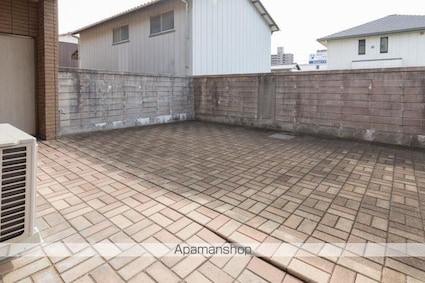 ＣＬＥＭＥＮＴ１０[3LDK/82.41m2]のバルコニー