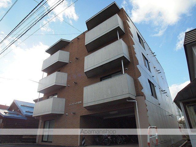 サークヒル学園前の外観写真