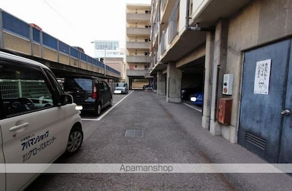 香川県高松市錦町２丁目[3DK/49.14m2]の駐車場